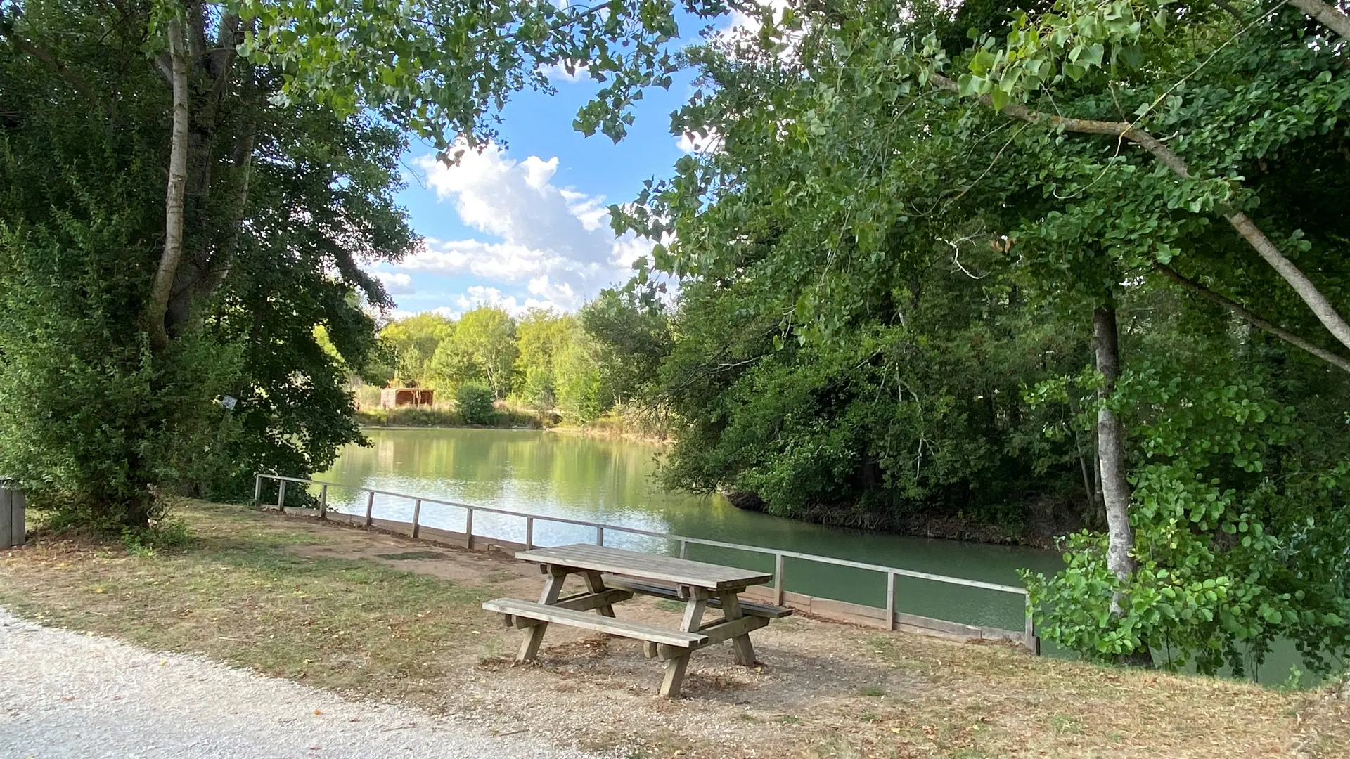 Camping Lac de Ferrié