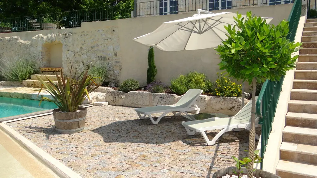 cclt_Domaine de rambeau_jardin