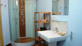 cclt_Domaine de rambeau_salle de bains