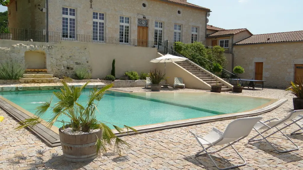 cclt_Domaine de rambeau_piscine2