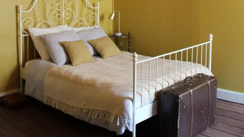 HLO_MaDamenFrance_Monclar_chambre Marguerite