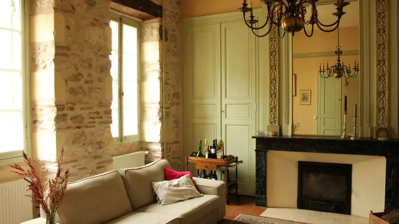 HLO_MaDamenFrance_Monclar_salon partagé