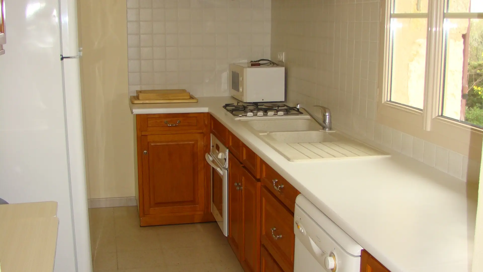 HLOAQU047FS000G5_THEZAC_cuisine