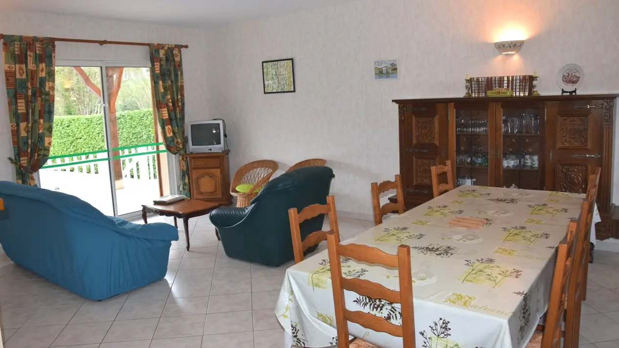 HLOAQU047FS000H3-grande15-2