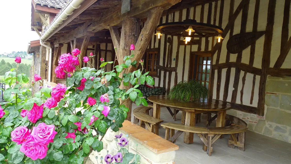 HLOAQU047FS001RS-1-2