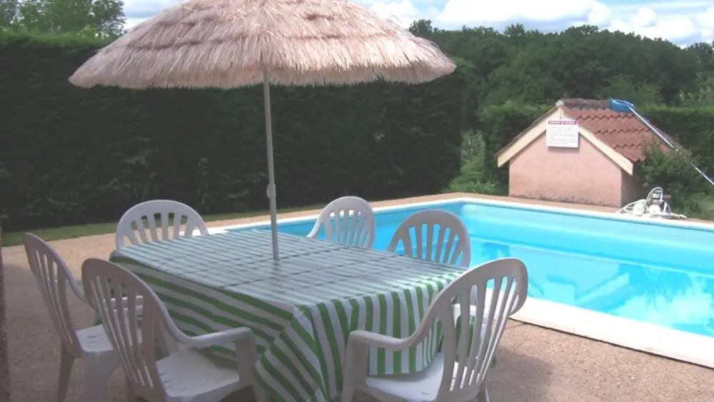 HLOAQU047FS001W1-grande