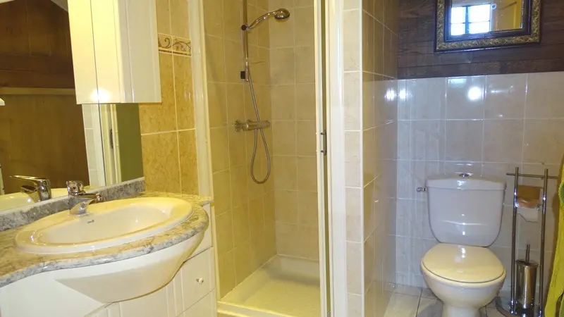 HLOAQU047FS0021I_SDEchambreLierre