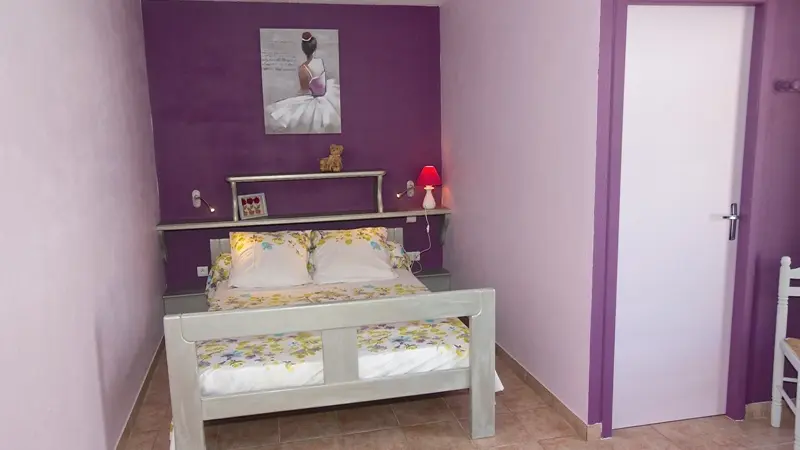 HLOAQU047FS0021I_chambre1suiteLeFour