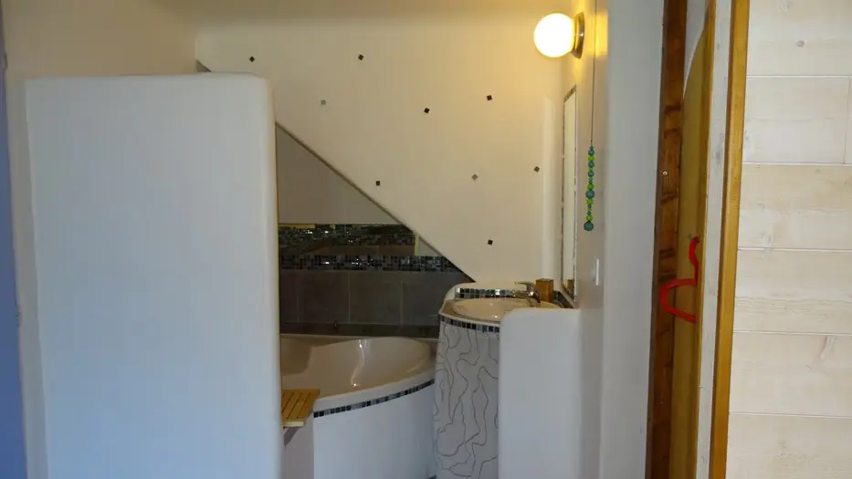 HLOAQU047V5055WP_LABRETONIE_CHC152_02