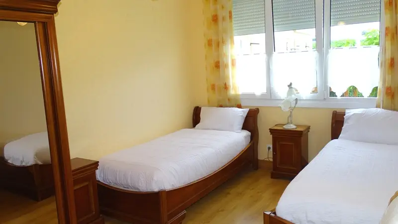 HLOAQU047V505J81--grande13