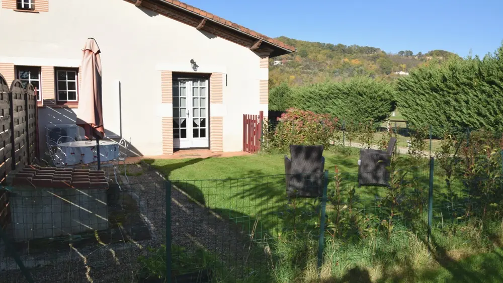 HLOAQU047V509J6Z_grande12