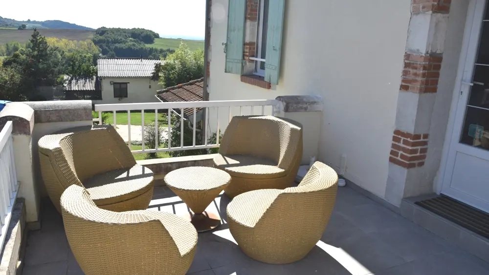 HLOAQU047V502PVT_grande7