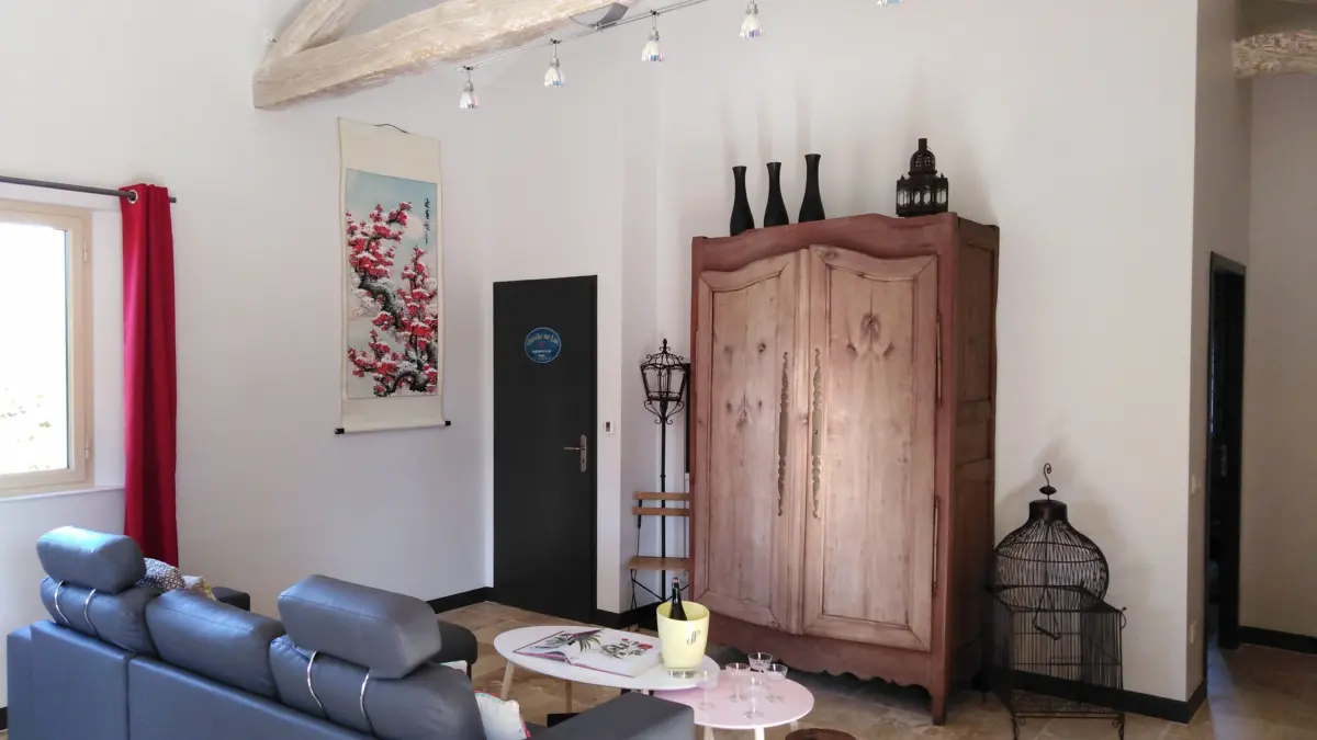 HLOAQU047V50DV6C_THEZAC_08