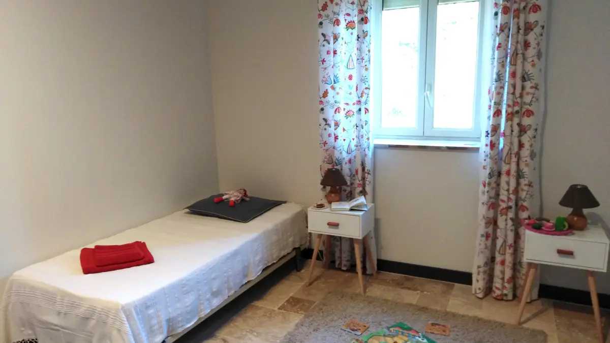 HLOAQU047V50DV6C_THEZAC_17