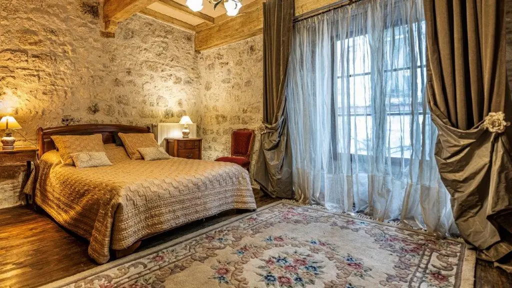 HLOAQU047V50HBAT_LGC269_TOURNONDAGENAIS_grande06