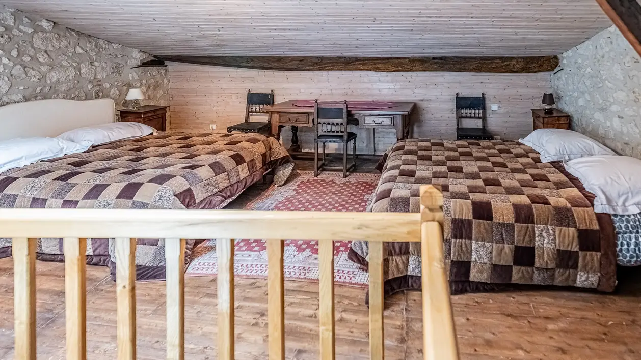 HLOAQU047V50HBAT_LGC269_TOURNONDAGENAIS_grande19