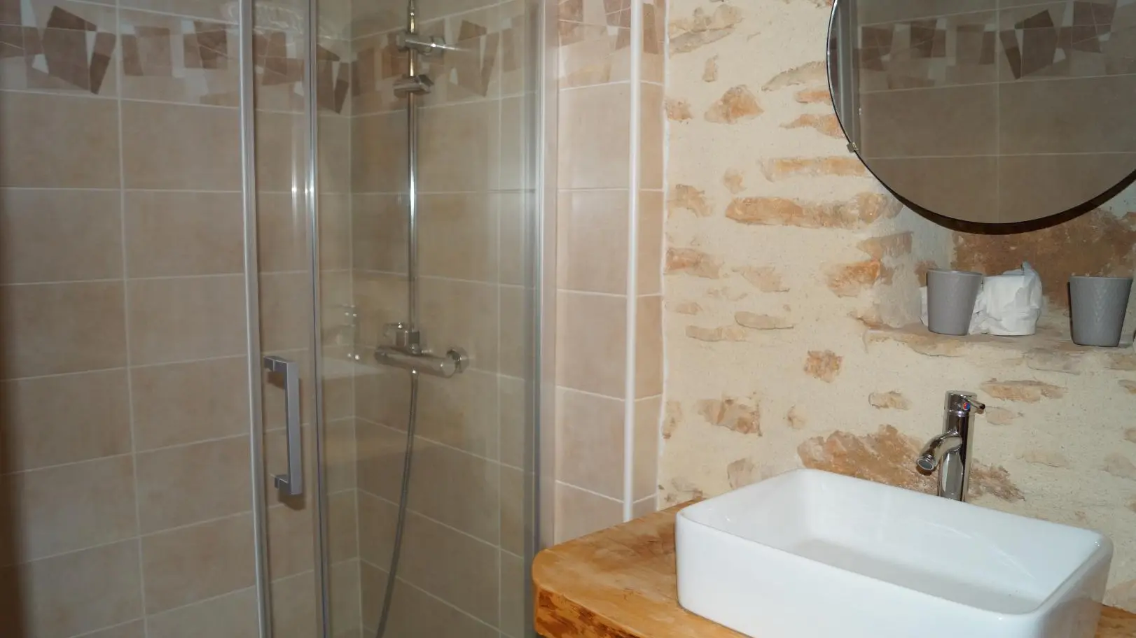 HLOAQU047V50IL16_5550_photo11