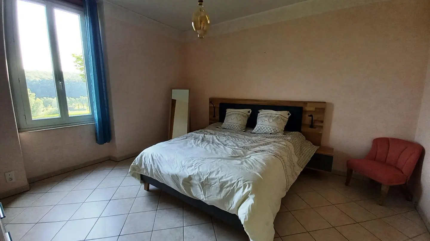 HLOAQU047V50IL2L_photo16