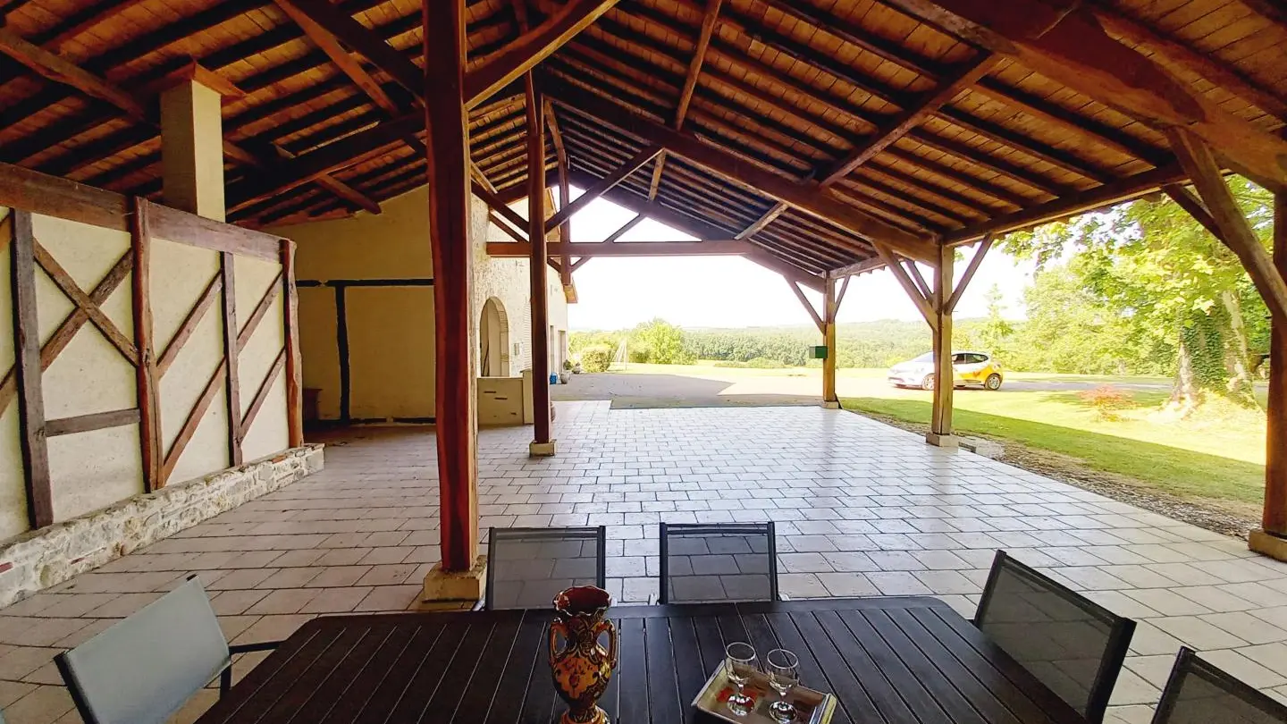 HLOAQU047V50IL2L_photo28