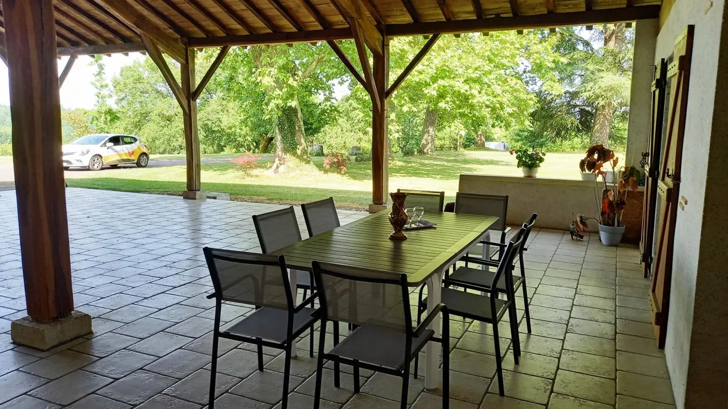 HLOAQU047V50IL2L_photo29