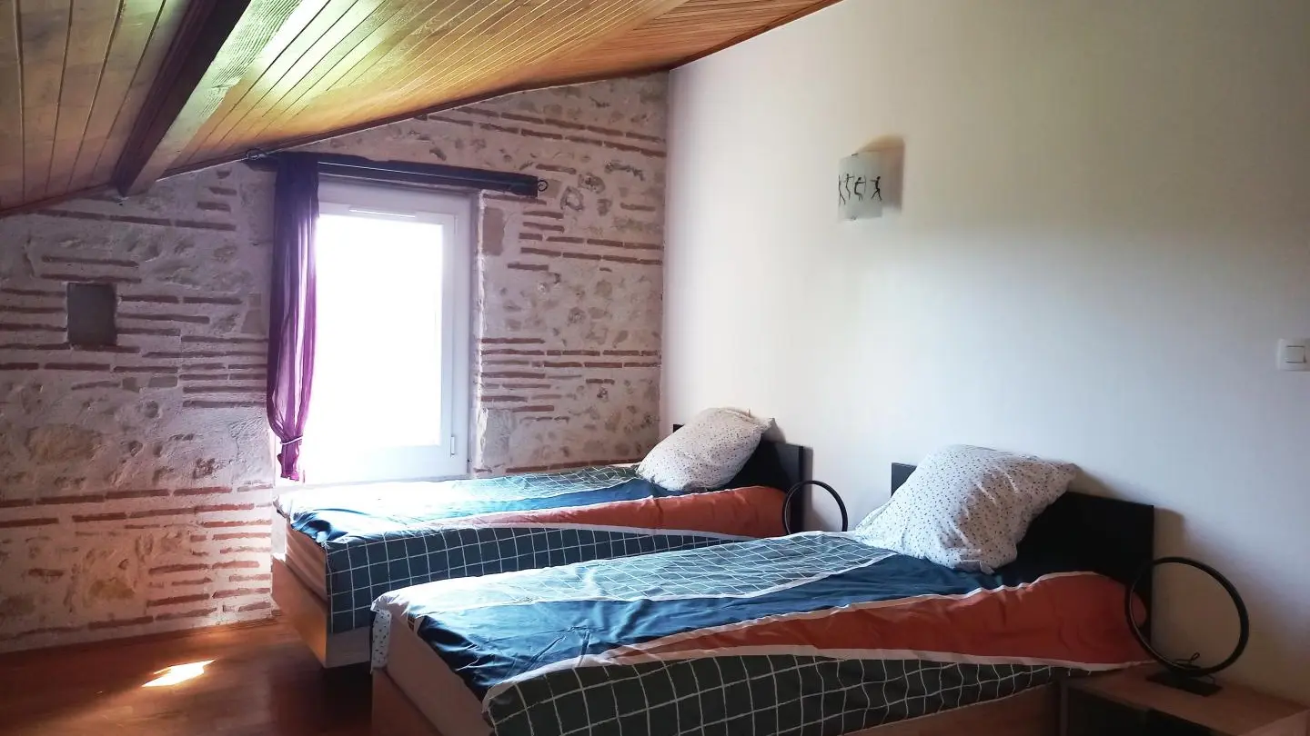 HLOAQU047V50IL2L_photo3