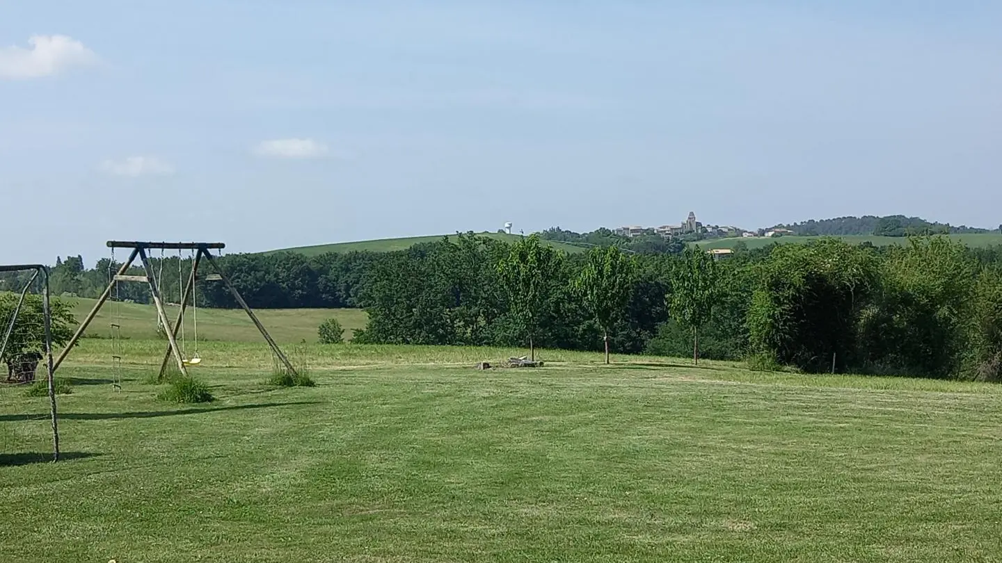 HLOAQU047V50IL2L_photo31