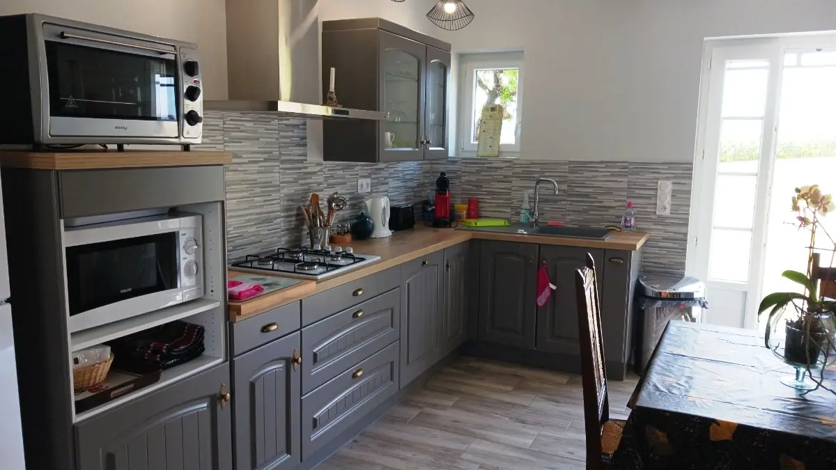 HLOAQU047V50JZJS_MONTASTRUC_05