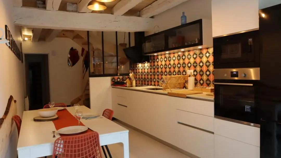 HLOAQU047V50KV6U_LAPARADE_29bis_photo2