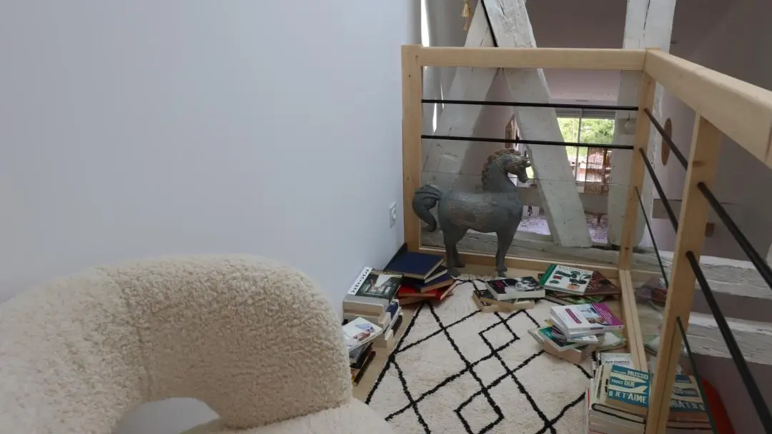 HLOAQU047V50KV6U_LAPARADE_29bis_photo22