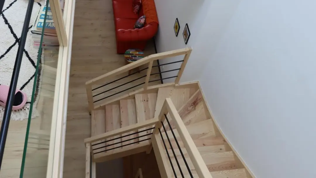 HLOAQU047V50KV6U_LAPARADE_29bis_photo24