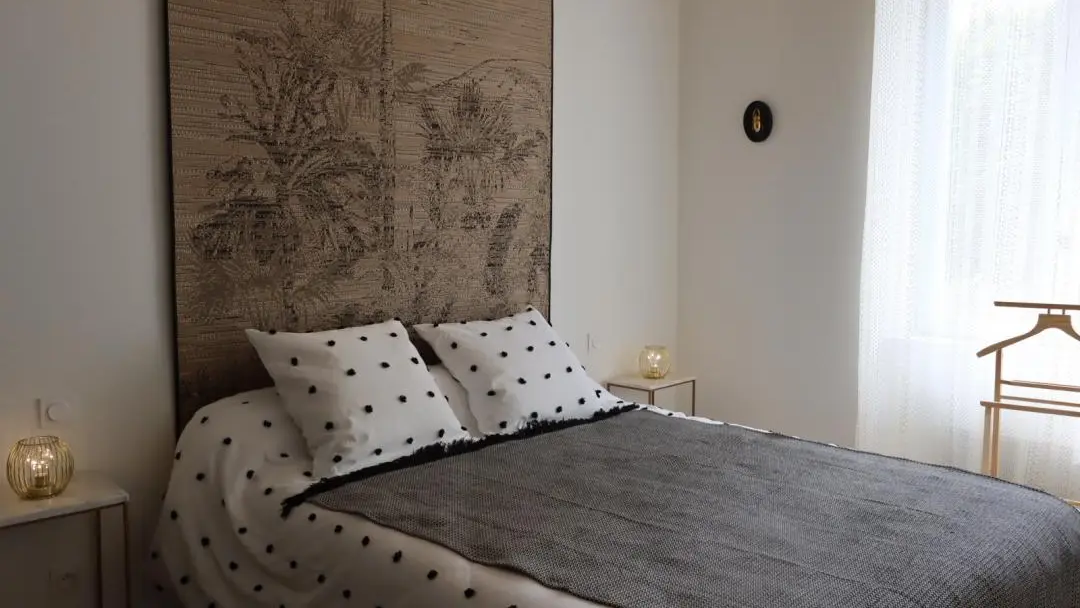 HLOAQU047V50KV6U_LAPARADE_29bis_photo8