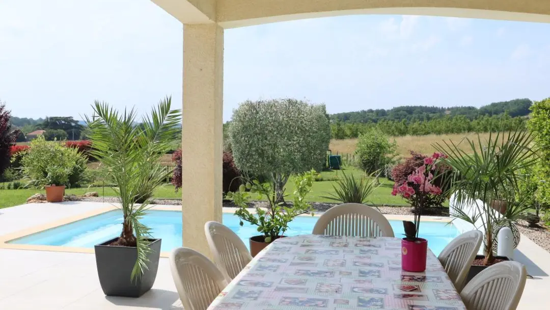 HLOAQU047V50L5HN_MonsempronLibos_Havaneira_photo5