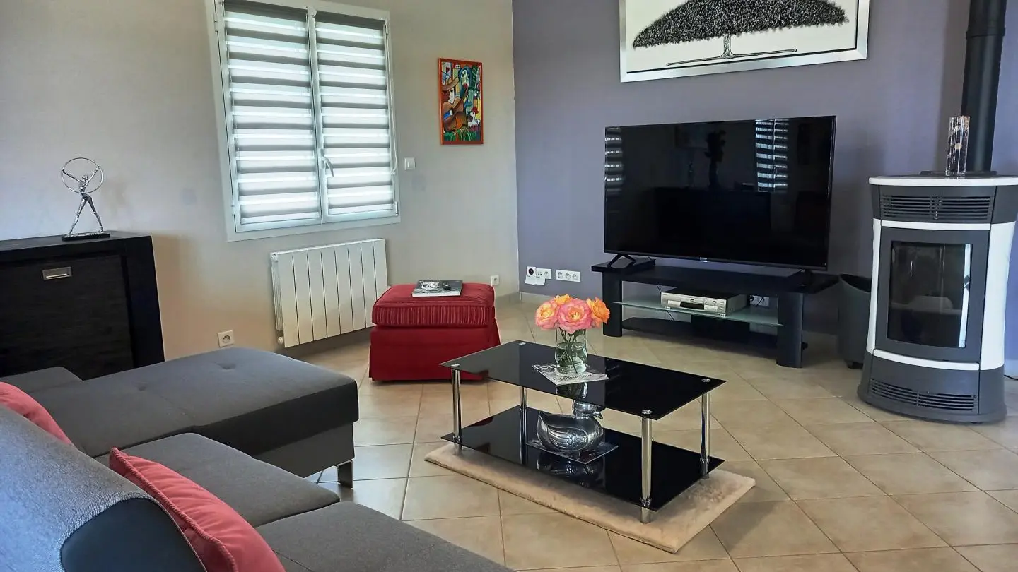 HLOAQU047V50L5HN_MonsempronLibos_Havaneira_photo3