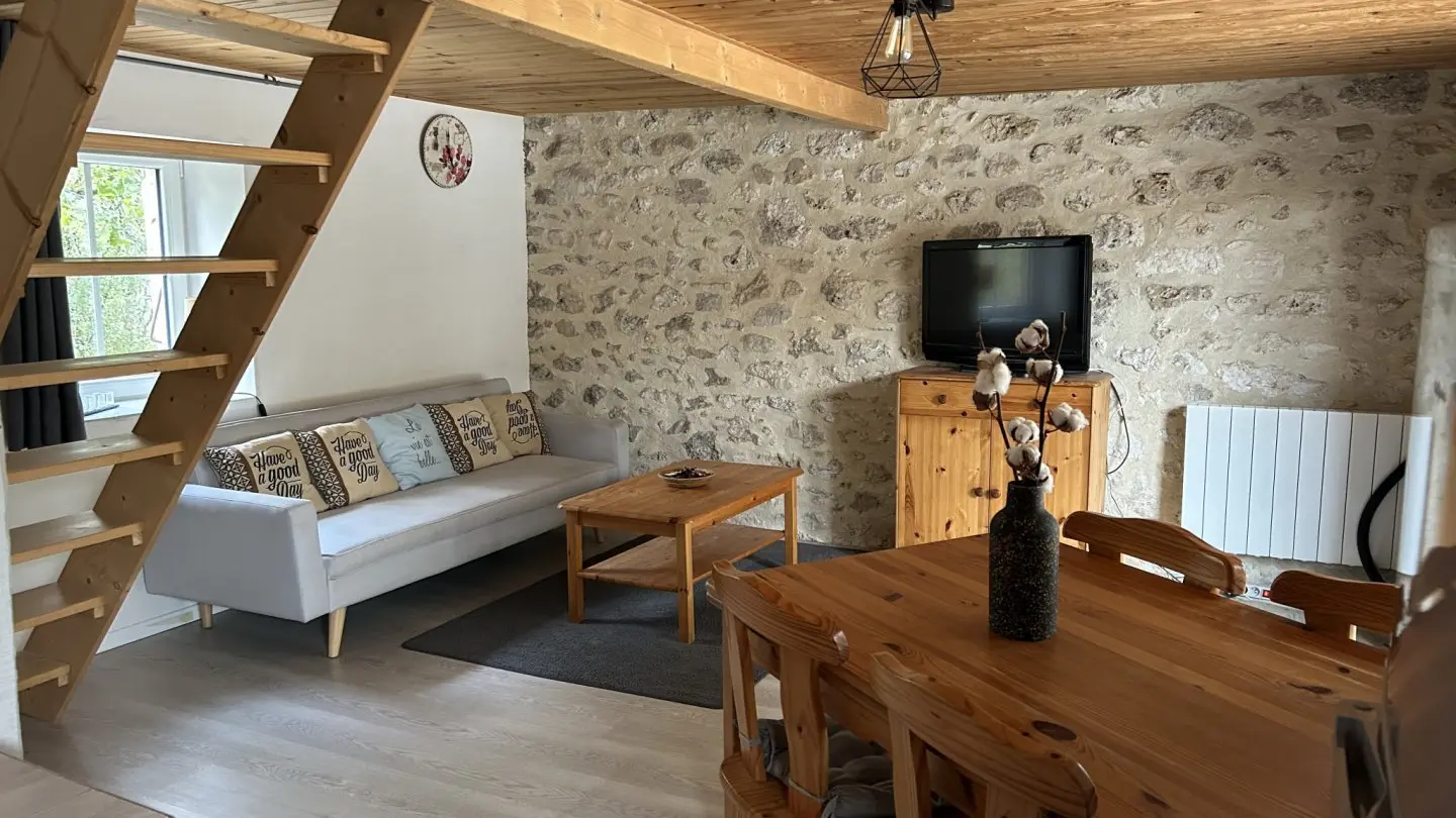 HLOAQU047V50MOFU_grande03