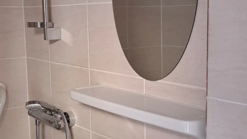 HLOAQU047V50MOJ6_BLOCH_grande04