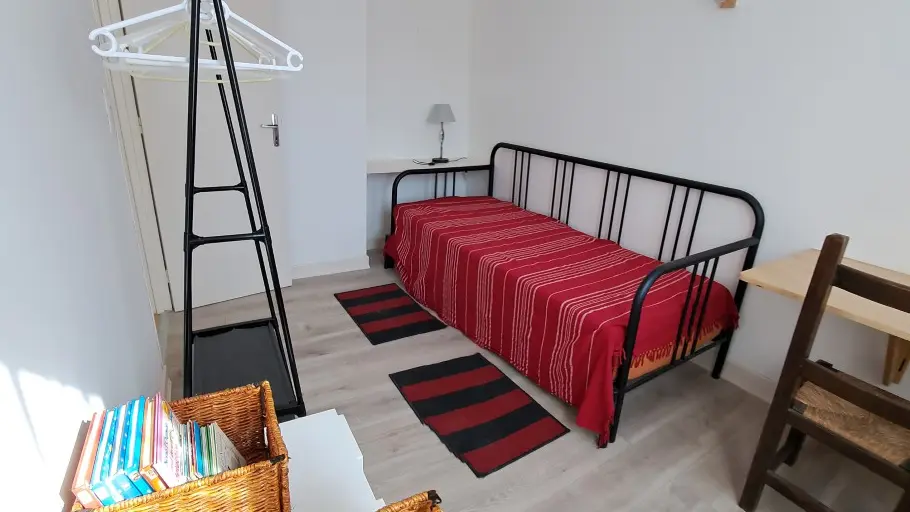 HLOAQU047V50MOJ6_BLOCH_grande08