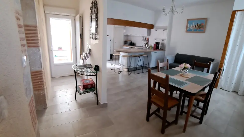 HLOAQU047V50MOJ6_BLOCH_grande01