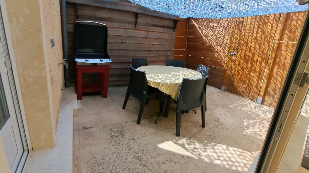 HLOAQU047V50MOJ6_BLOCH_grande12