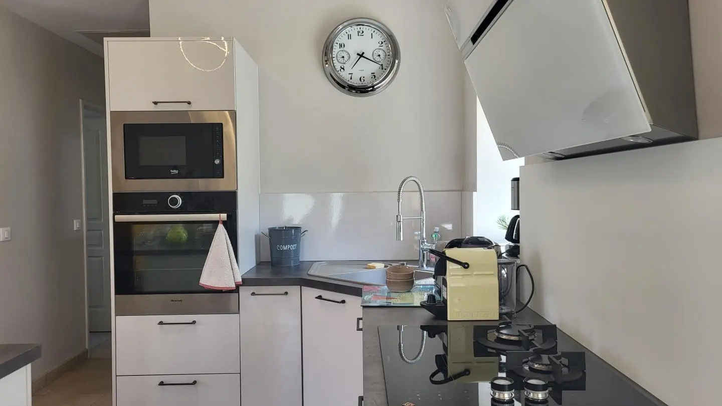 HLOAQU047V50ML0n_SauveterreLemance_Buguet_photo11