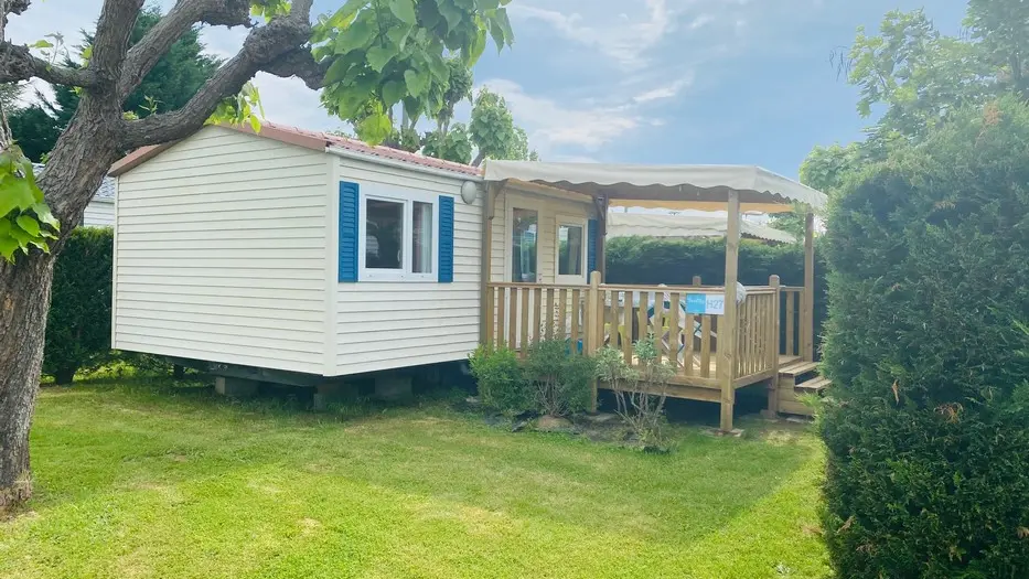 PAAQU047FS0001I_Fumel_Les Catalpas_mobil-home2