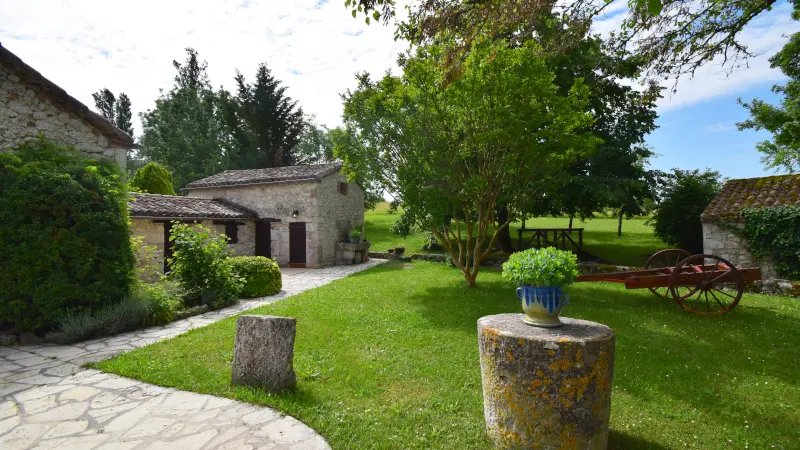 HLOAQU047FS000KF-jardin