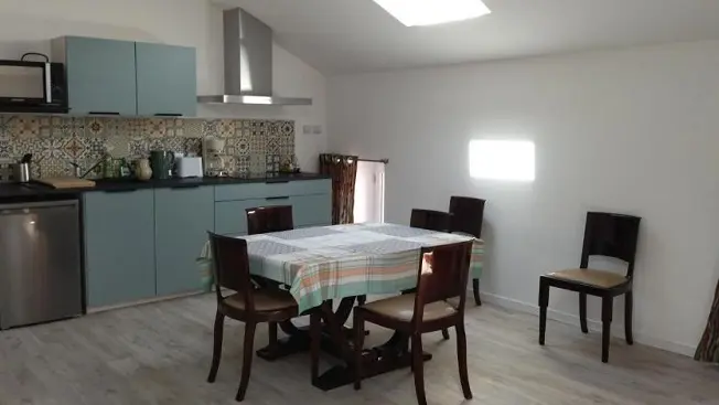 Lou Coucut SEJOUR- CUISINE