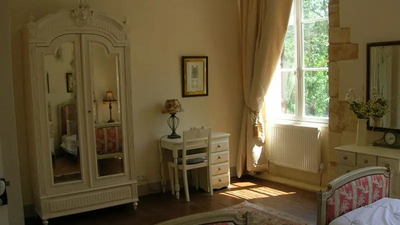 Manior-Seguinet-Bedroom-08