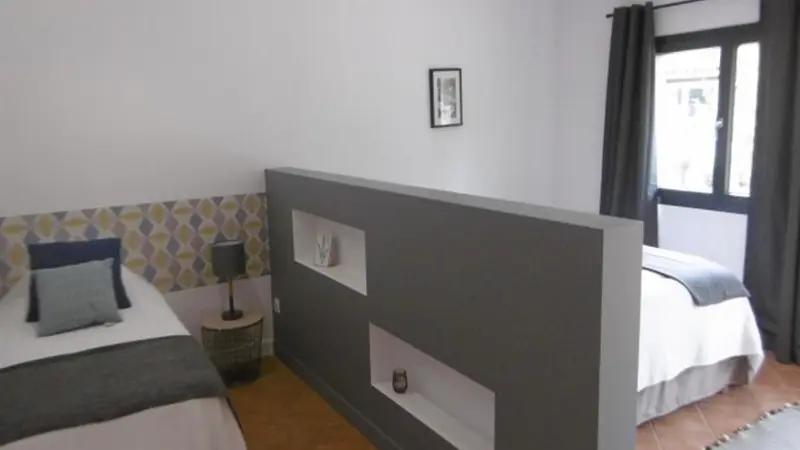 OTLT_HLO_Ferme de Douzon_Cabane de l'étang_Le Temple sur Lot_chambre2