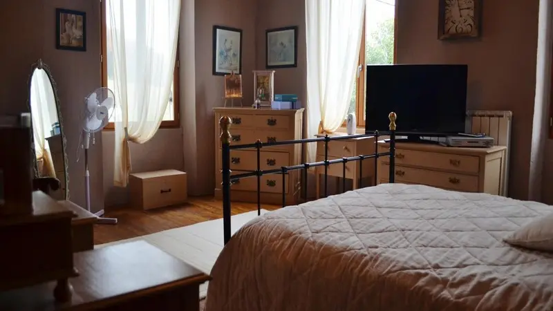 OTLT_HLO_Gite Jackman_Castelmoron_chambre