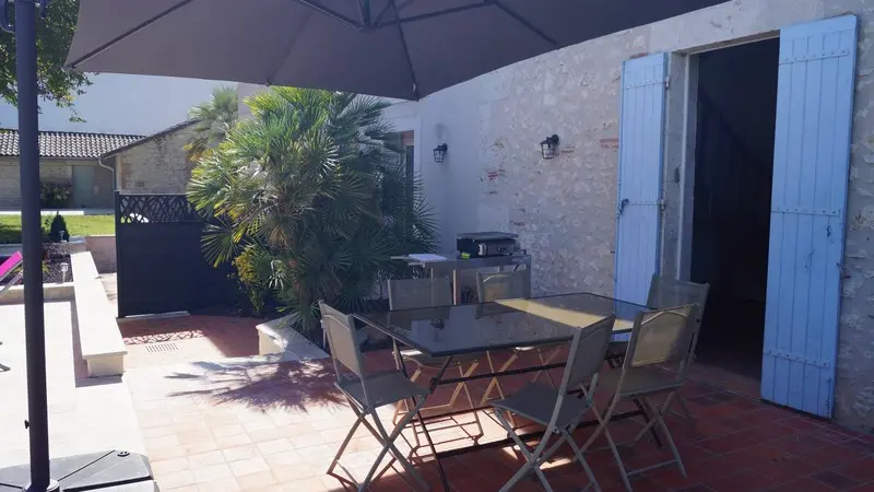 OTLT_HLO_gites du Vx Moulin_L'éclusier_extérieur