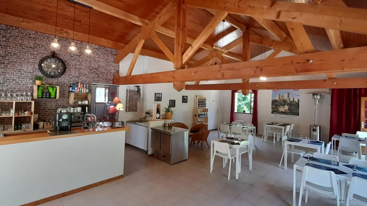 RESAQU047V50FKSN_Cuzorn_Les Loges de Mélis_intérieur