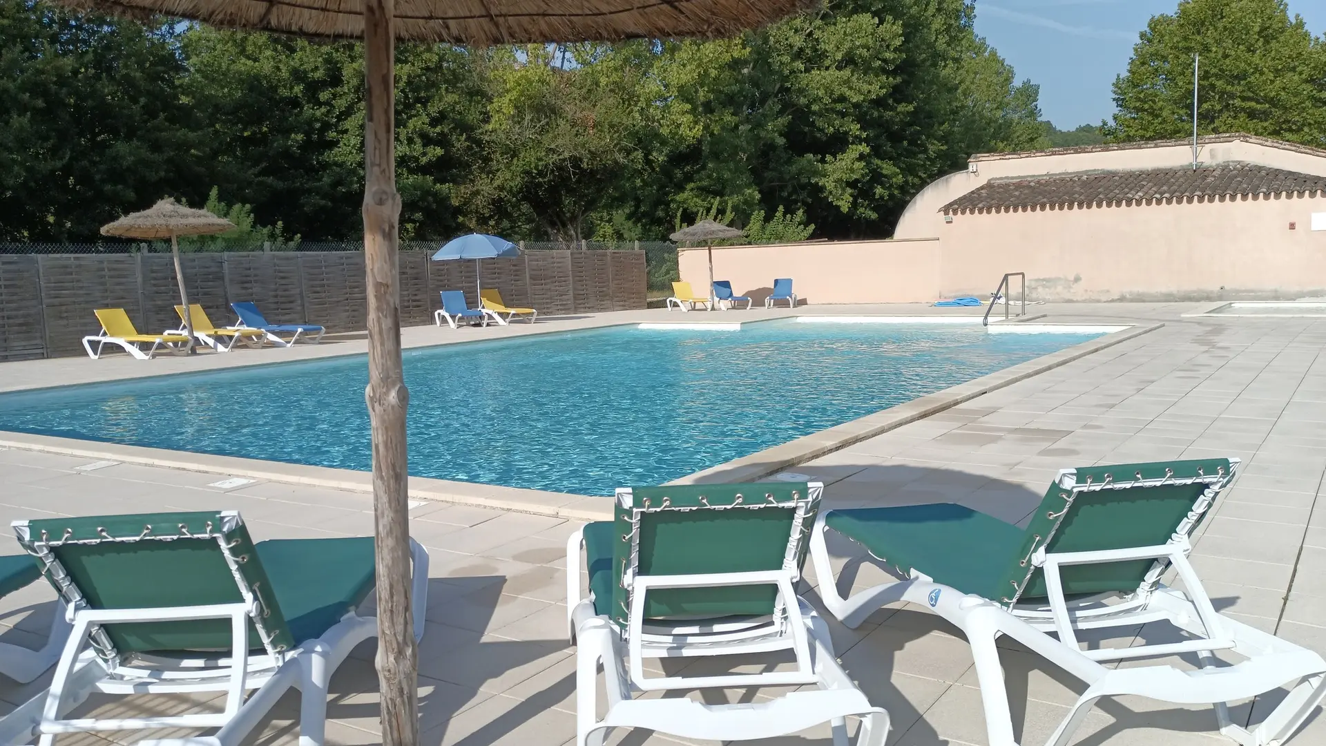 Piscine Camping Lac de Ferrié