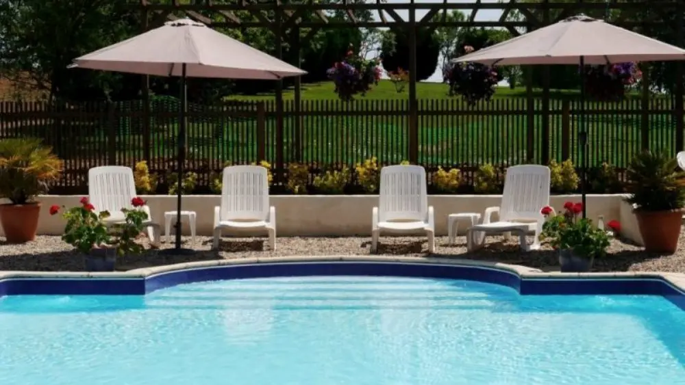 Pool-scaled-e1624975425500-p9ds6xxwoe90721mj8pl9kr1zfprxuvm6lo7pm6rns