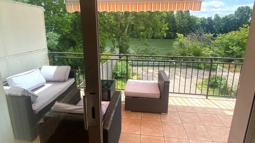 af50d72e-324a-492a-afb5-2b78d504795c